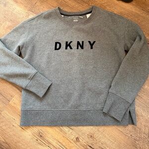DKNY Women’s Gray sweatshirt size medium cotton